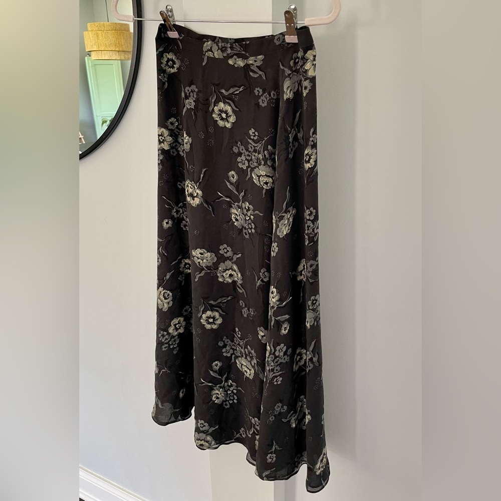 Vintage silk skirt | size small | floral pattern